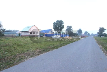 Участок с. Чемодановка, Заречная